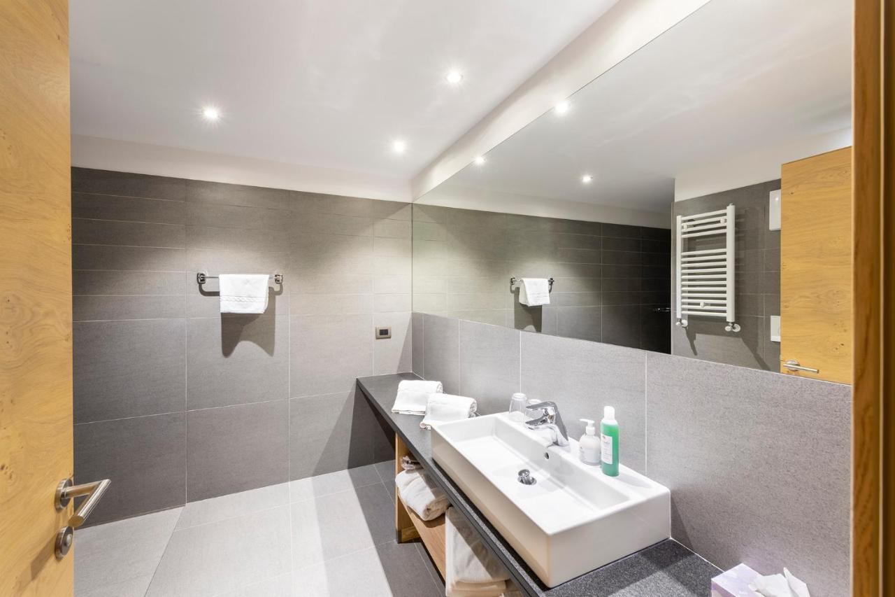 Design & Suite Hotel Ciarnadoi Vigo di Fassa Dış mekan fotoğraf