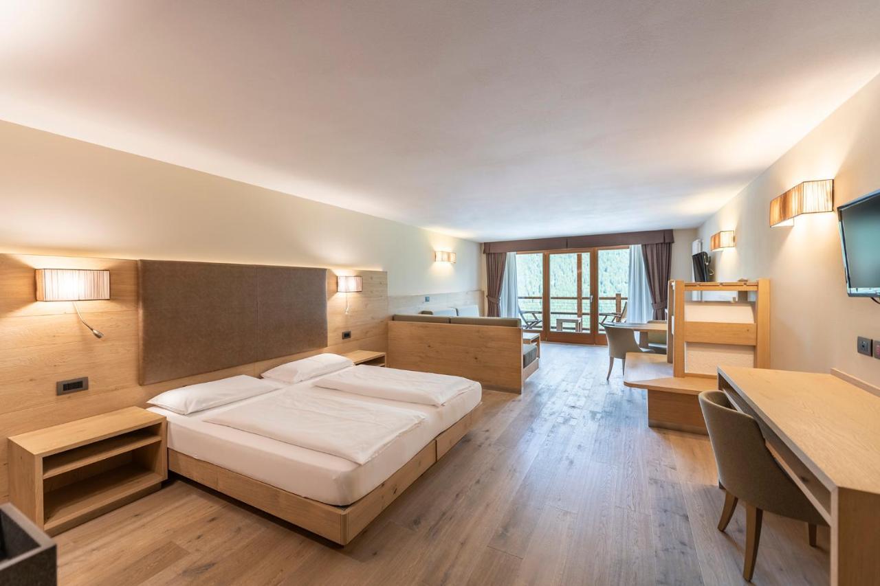 Design & Suite Hotel Ciarnadoi Vigo di Fassa Dış mekan fotoğraf