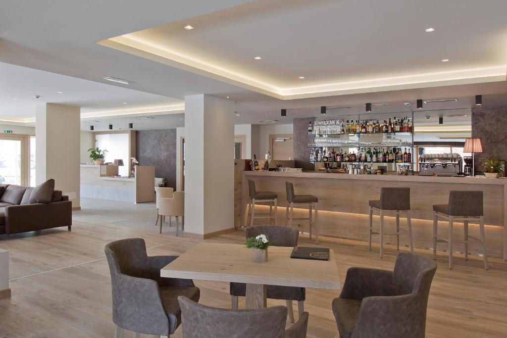 Design & Suite Hotel Ciarnadoi Vigo di Fassa Dış mekan fotoğraf